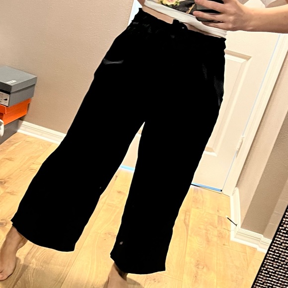 Wide Leg Satin Ankle Pants, Black, Size M - Picture 3 of 9